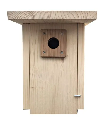 Nistkasten, verschiedene Lochgrößen, mit Aufhackschutz